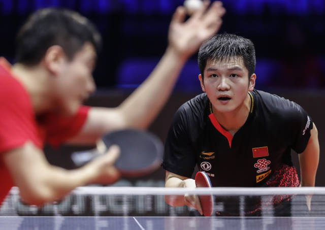 队的较量中 队的较量中